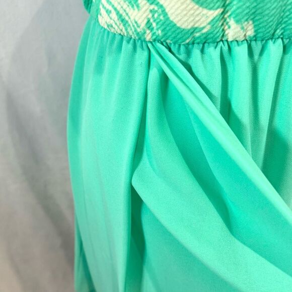 Mint green and white floral print backless halter dress size small - Picture 3 of 6